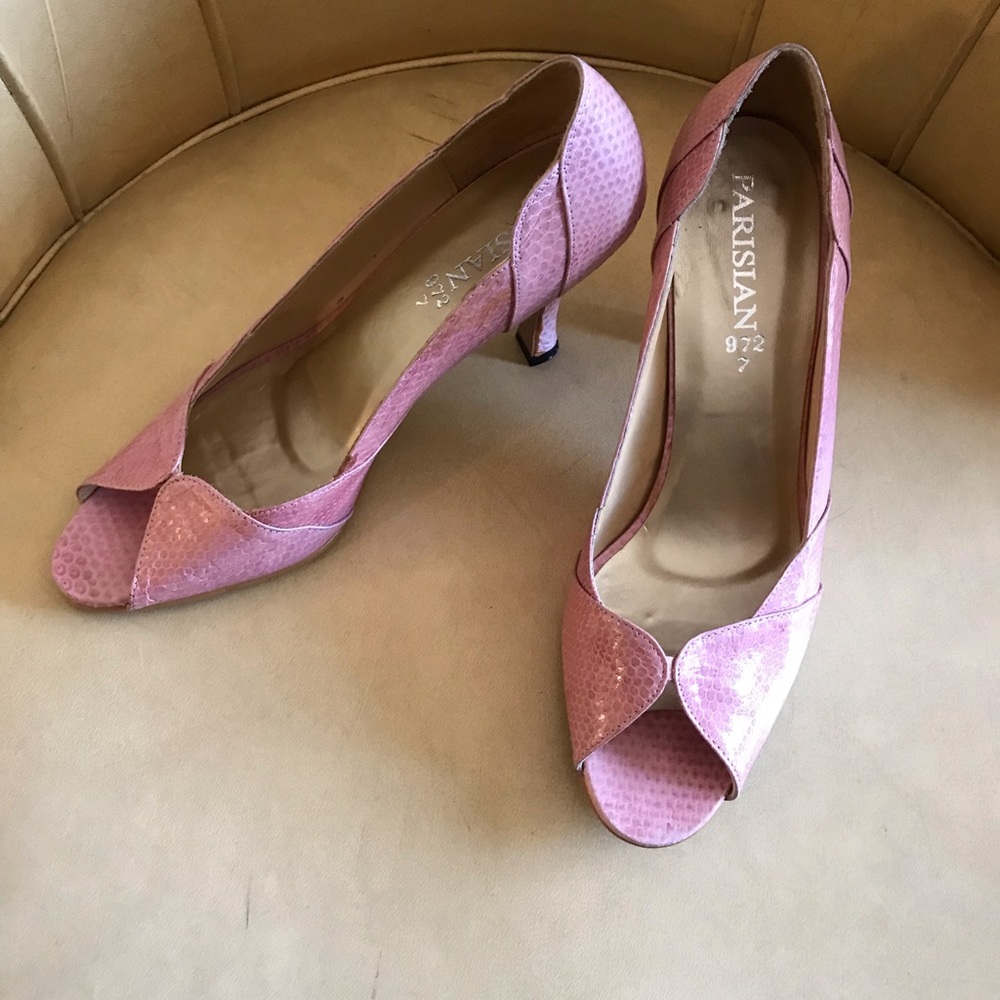 Sandals - Picture 2 of 2
